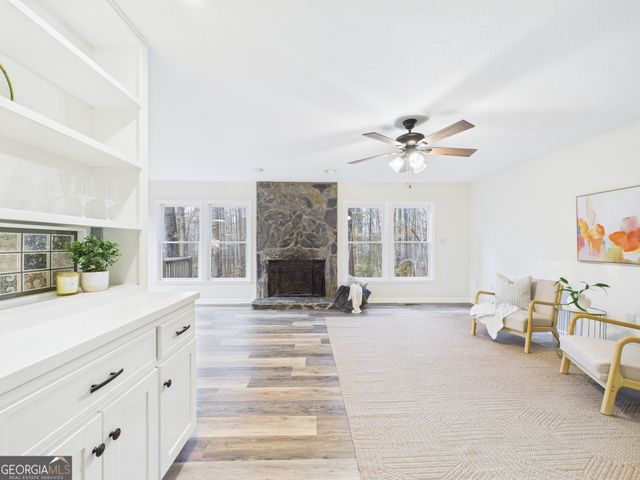 202 Hilltop Circle, Macon, GA 31210