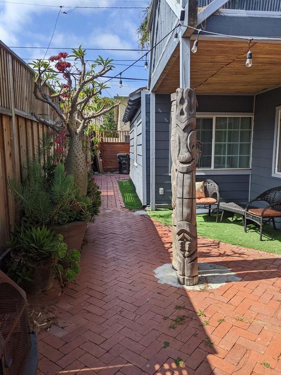 2158 60 Balboa Avenue, San Diego, CA 92109 — photo 2