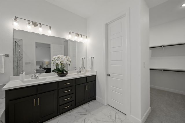 1047 Manacor Lane, Dallas, TX 75212