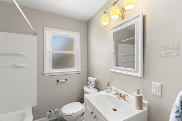 4516 N 78th STREET, Milwaukee, WI 53218