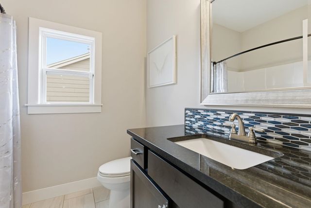 12202 E Clark St, Wichita, KS 67207