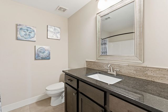 12202 E Clark St, Wichita, KS 67207