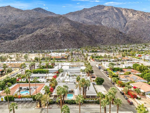 1425 ViA Soledad, Palm Springs, CA 92264