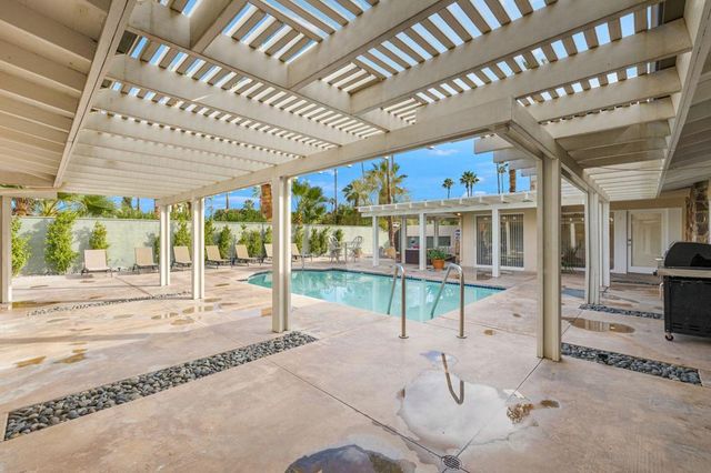 1425 ViA Soledad, Palm Springs, CA 92264