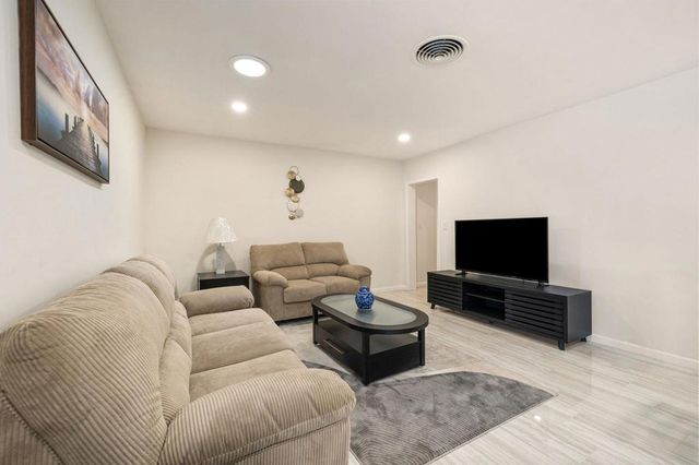 1425 ViA Soledad, Palm Springs, CA 92264