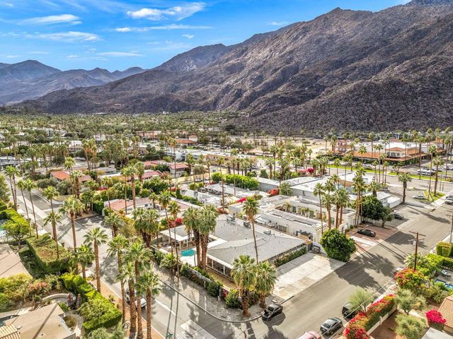 1425 ViA Soledad, Palm Springs, CA 92264