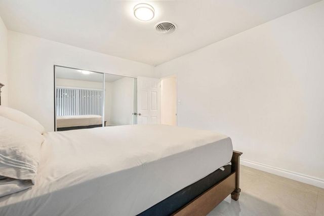 1425 ViA Soledad, Palm Springs, CA 92264