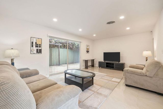 1425 ViA Soledad, Palm Springs, CA 92264