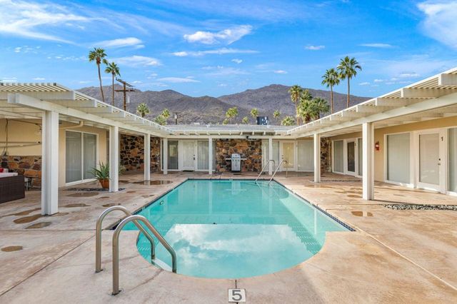 1425 ViA Soledad, Palm Springs, CA 92264