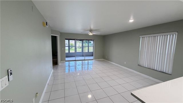 28 Cosmopolitan DR 13, Lehigh Acres, FL 33936