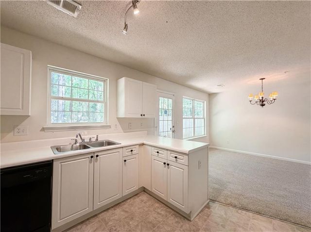 172 Watercress Court, Stockbridge, GA 30281