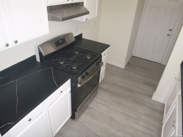 1327 Colima, San Antonio, TX 78207