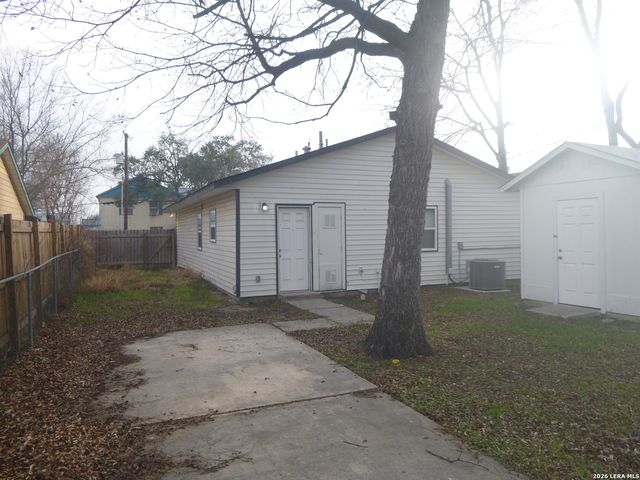 1327 Colima, San Antonio, TX 78207