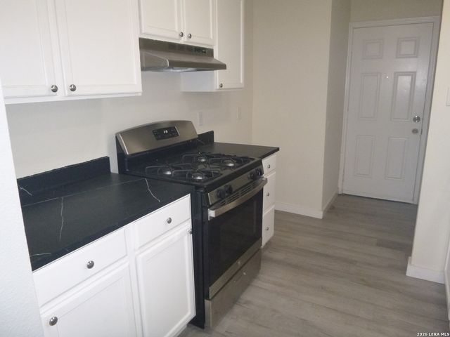 1327 Colima, San Antonio, TX 78207