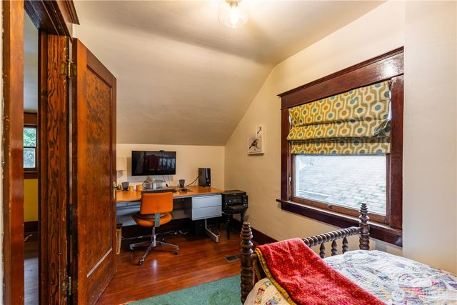 2730 S 14th Street, Tacoma, WA 98405