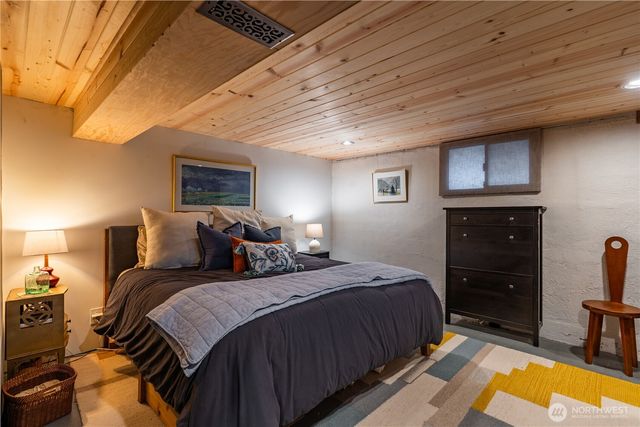 2730 S 14th Street, Tacoma, WA 98405