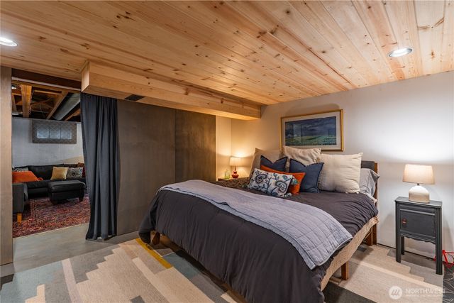 2730 S 14th Street, Tacoma, WA 98405