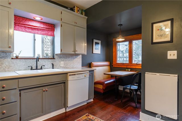 2730 S 14th Street, Tacoma, WA 98405