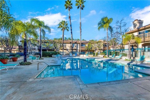 68 Abrigo, Rancho Santa Margarita, CA 92688