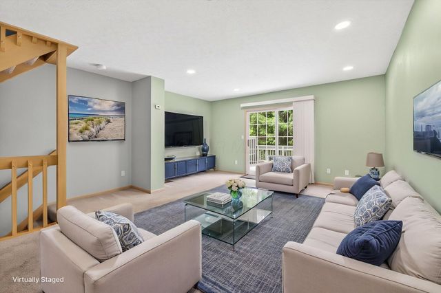 5627 Blendon Place Drive, 79C, Columbus, OH 43230