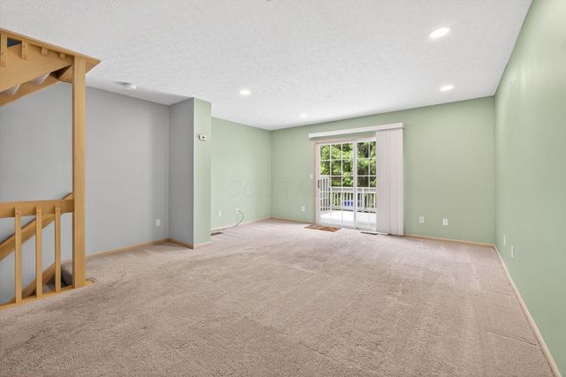 5627 Blendon Place Drive, 79C, Columbus, OH 43230
