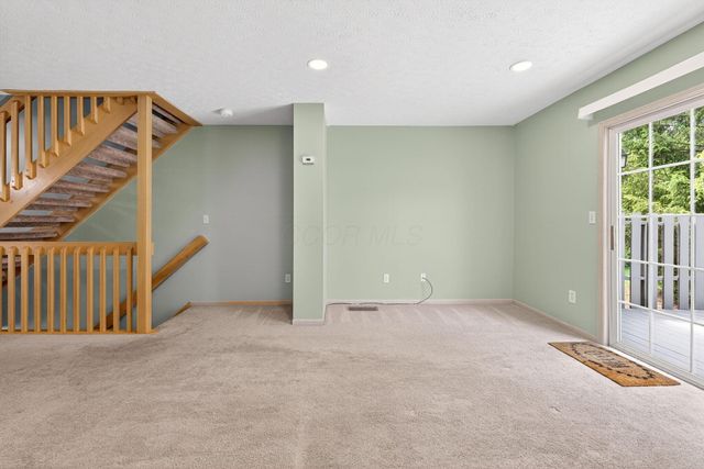 5627 Blendon Place Drive, 79C, Columbus, OH 43230