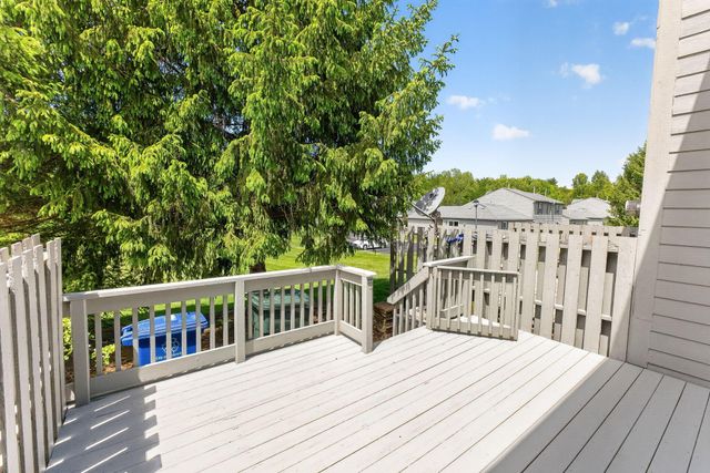 5627 Blendon Place Drive, 79C, Columbus, OH 43230