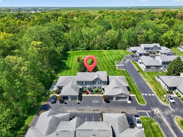 5627 Blendon Place Drive, 79C, Columbus, OH 43230