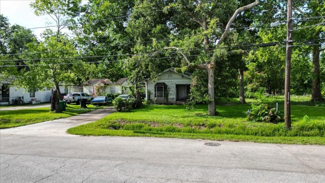 1321 De Soto Street, Houston, TX 77091