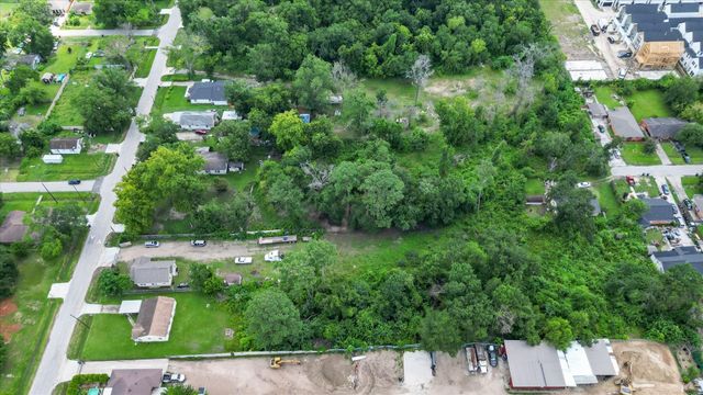 1321 De Soto Street, Houston, TX 77091
