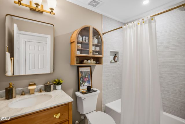 8227 City Loft Court, Raleigh, NC 27613