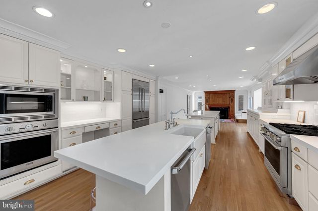 6508 KENHILL RD, Bethesda, MD 20817