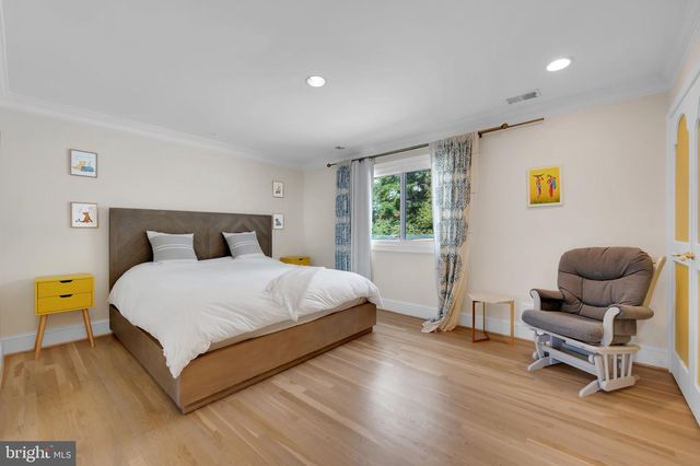 6508 KENHILL RD, Bethesda, MD 20817