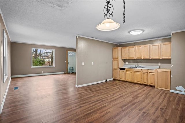 3164 E Cottonwood Road, Dothan, AL 36301