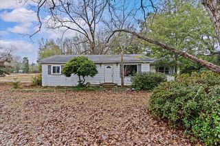 3164 E Cottonwood Road, Dothan, AL 36301