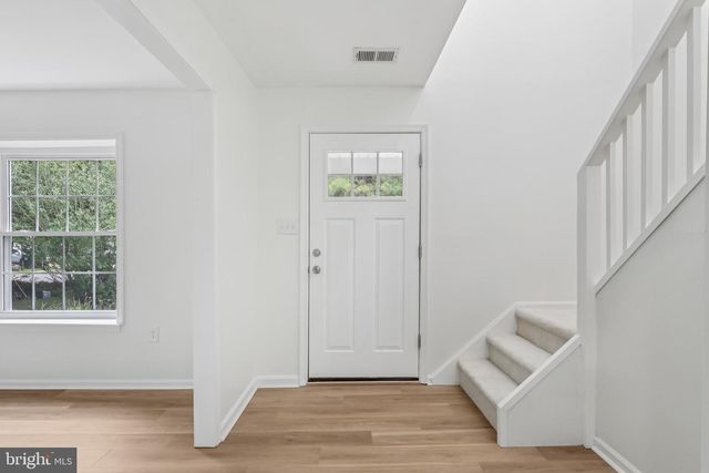 213 HAZEL RIDGE DR, Talleyville, DE 19803