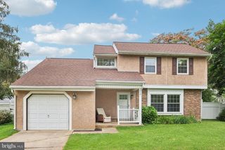 213 HAZEL RIDGE DR, Talleyville, DE 19803