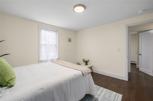 33 Moorland Avenue, Providence, RI 02908