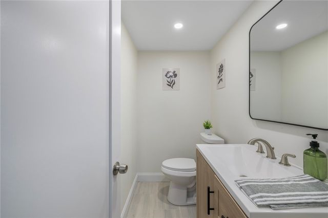 33 Moorland Avenue, Providence, RI 02908