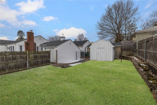 33 Moorland Avenue, Providence, RI 02908