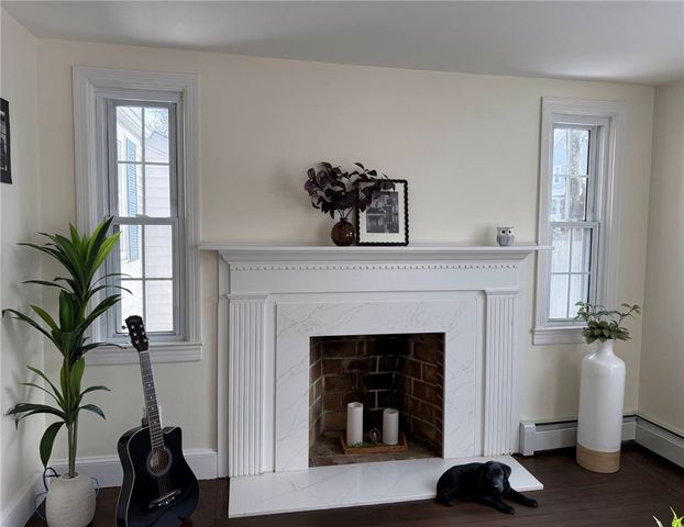 33 Moorland Avenue, Providence, RI 02908