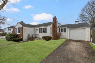 33 Moorland Avenue, Providence, RI 02908