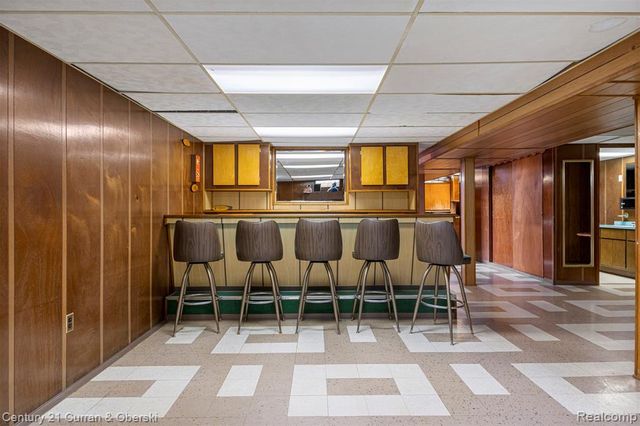 6450 N Lafayette Street, Dearborn Heights, MI 48127