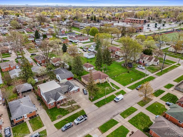 6450 N Lafayette Street, Dearborn Heights, MI 48127