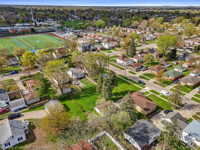 6450 N Lafayette Street, Dearborn Heights, MI 48127