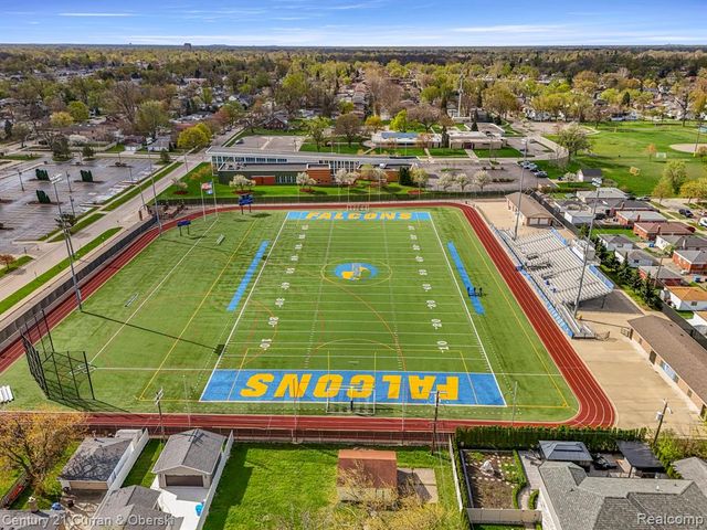 6450 N Lafayette Street, Dearborn Heights, MI 48127