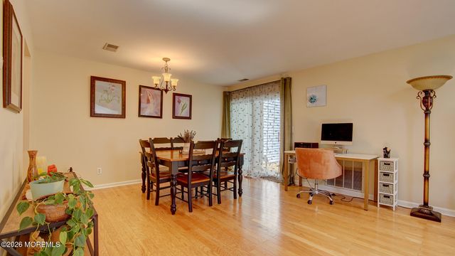16 Whitman Court, Freehold, NJ 07728