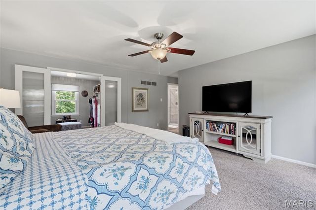 12547 Glencroft Drive, St Louis, MO 63128