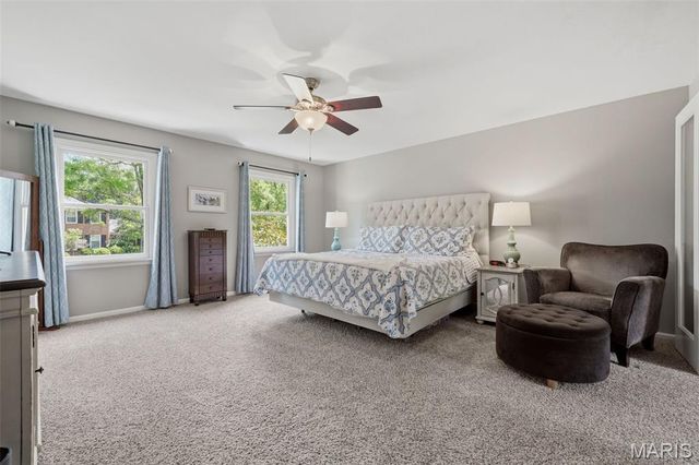 12547 Glencroft Drive, St Louis, MO 63128