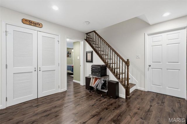 12547 Glencroft Drive, St Louis, MO 63128